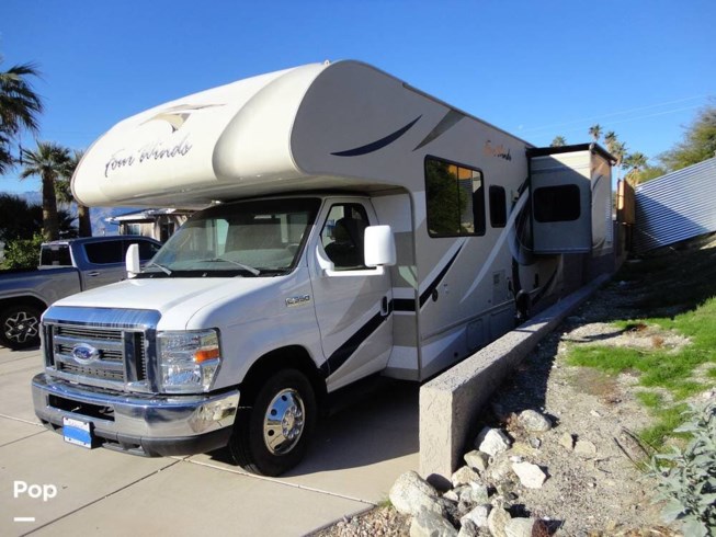 2018 Thor Motor Coach Four Winds 26B - Used Class C For Sale by Pop RVs in Desert Hot Springs, California