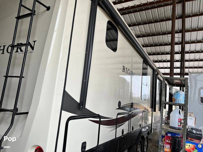 2019 Heartland Bighorn 3950fl - Used Fifth Wheel For Sale by Pop RVs in Acton, California
