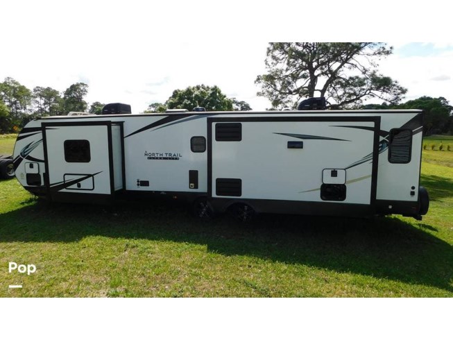 2021 Heartland North Trail 33RETS - Used Travel Trailer For Sale by Pop RVs in Fort Pierce, Florida