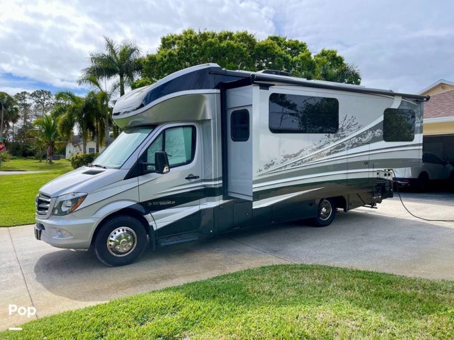 2019 Dynamax Corp Isata 24FW - Used Class C For Sale by Pop RVs in Vero Beach, Florida