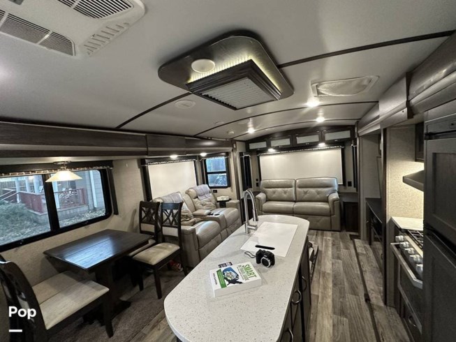 2019 Keystone Outback 328RL - Used Travel Trailer For Sale by Pop RVs in Brookshire, Texas