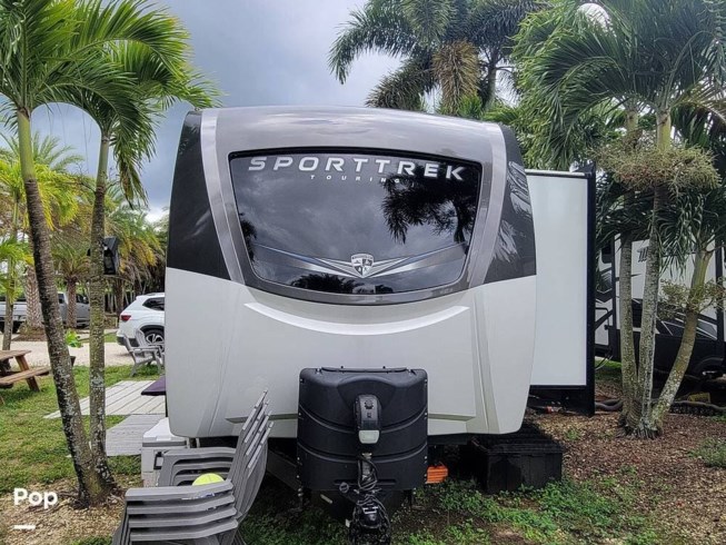 2023 SportTrek Touring Edition 343VBH by Venture RV from Pop RVs in Miami, Florida