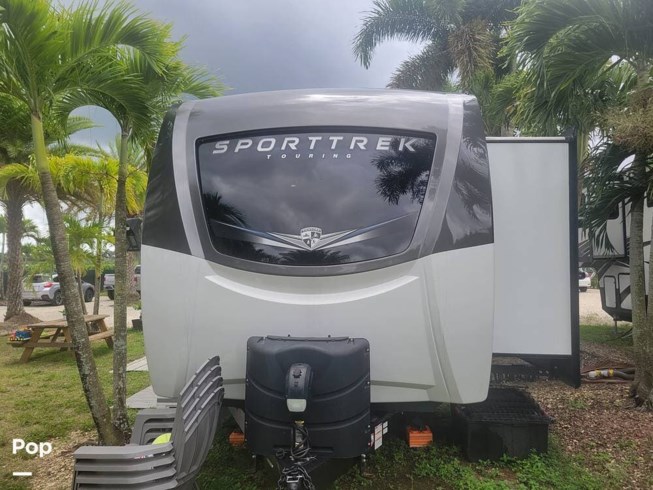 2023 Venture RV SportTrek Touring Edition 343VBH - Used Travel Trailer For Sale by Pop RVs in Miami, Florida