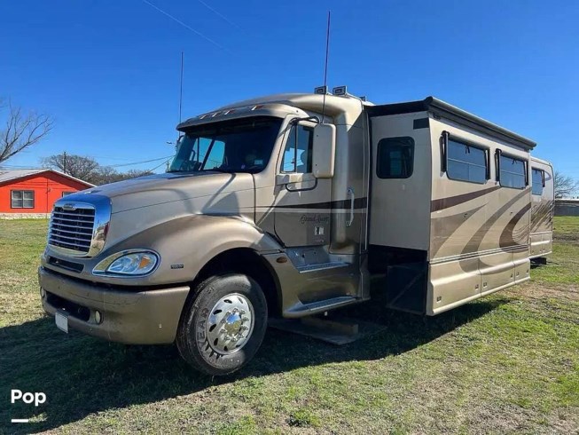 2006 Dynamax Corp Grand Sport Columbia 450 - Used Super C For Sale by Pop RVs in Granite Shoals, Texas
