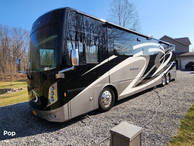 2020 Thor Motor Coach Venetian B42 - Used Diesel Pusher For Sale by Pop RVs in Ionia, New York