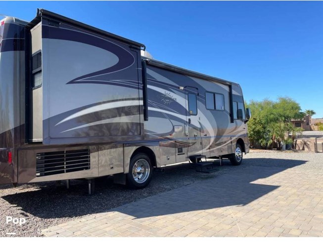 2010 Itasca Suncruiser 32H - Used Class A For Sale by Pop RVs in Yuma, Arizona