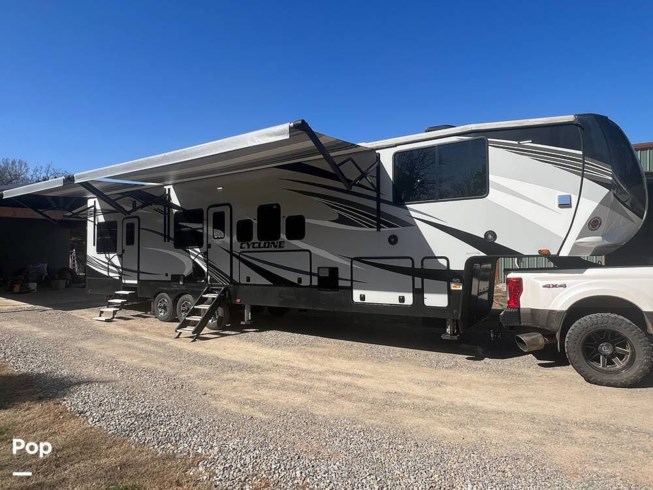 2020 Cyclone 4007 by Heartland from Pop RVs in Perkins, Oklahoma