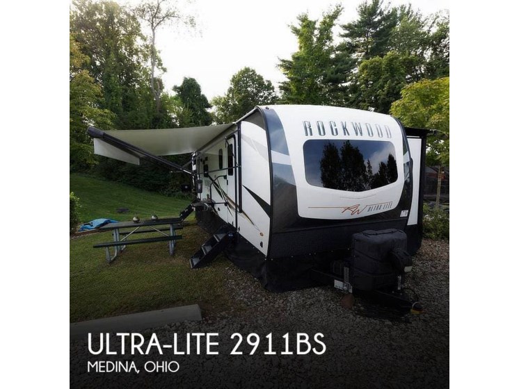 Used 2021 Rockwood Ultra-Lite 2911BS available in Medina, Ohio