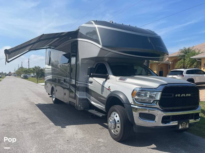 2021 Isata 5 30FW by Dynamax Corp from Pop RVs in Port Charlotte, Florida