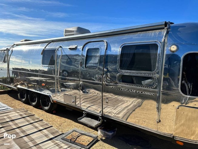 1991 Airstream Classic Limited 34J - Used Travel Trailer For Sale by Pop RVs in Fort Collins, Colorado