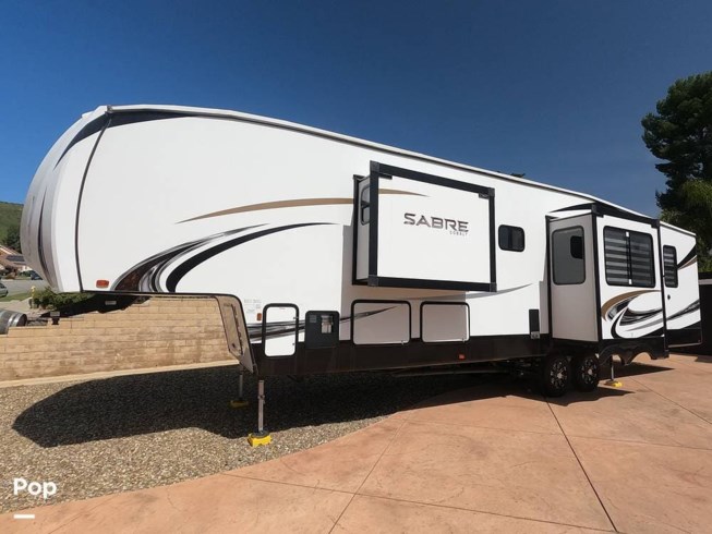 2022 Forest River Sabre 37FBT - Used Fifth Wheel For Sale by Pop RVs in Simi Valley, California