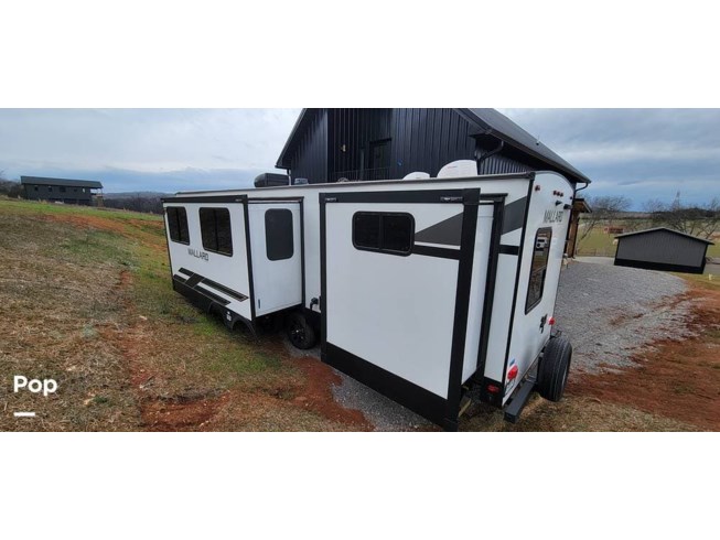 2023 Heartland Mallard M33 - Used Travel Trailer For Sale by Pop RVs in Knoxville, Tennessee