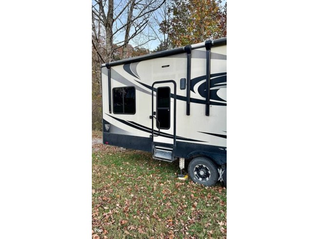 2018 Road Warrior 429 by Heartland from Pop RVs in Rogersville, Tennessee