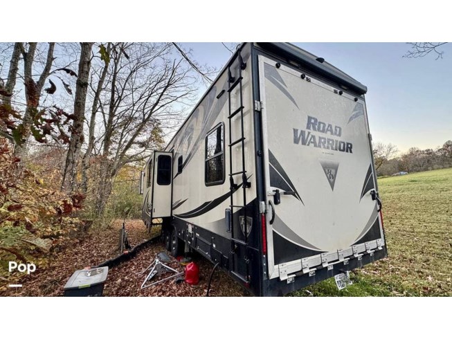 2018 Heartland Road Warrior 429 - Used Toy Hauler For Sale by Pop RVs in Rogersville, Tennessee
