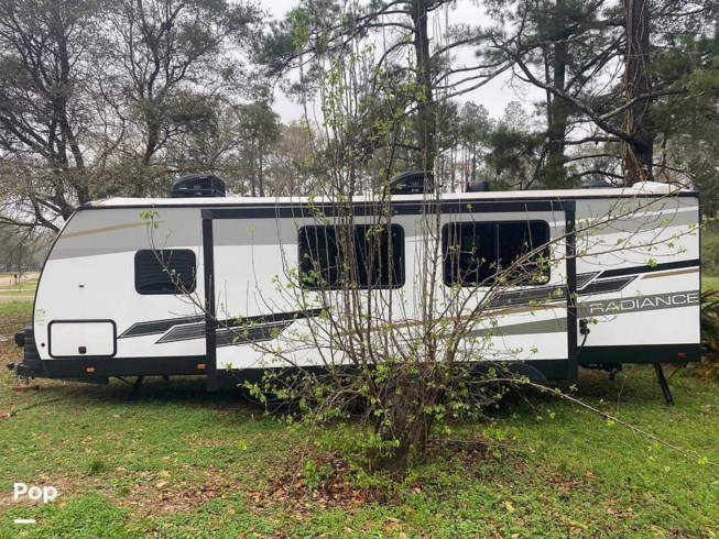 2021 Cruiser RV Radiance Ultra Light 28BH - Used Travel Trailer For Sale by Pop RVs in Greenwell Springs, Louisiana