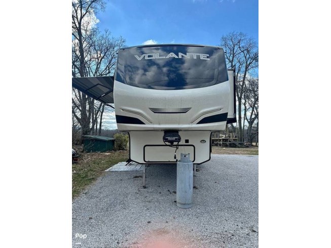 2020 CrossRoads Volante 3801MD - Used Fifth Wheel For Sale by Pop RVs in Batesville, Arkansas
