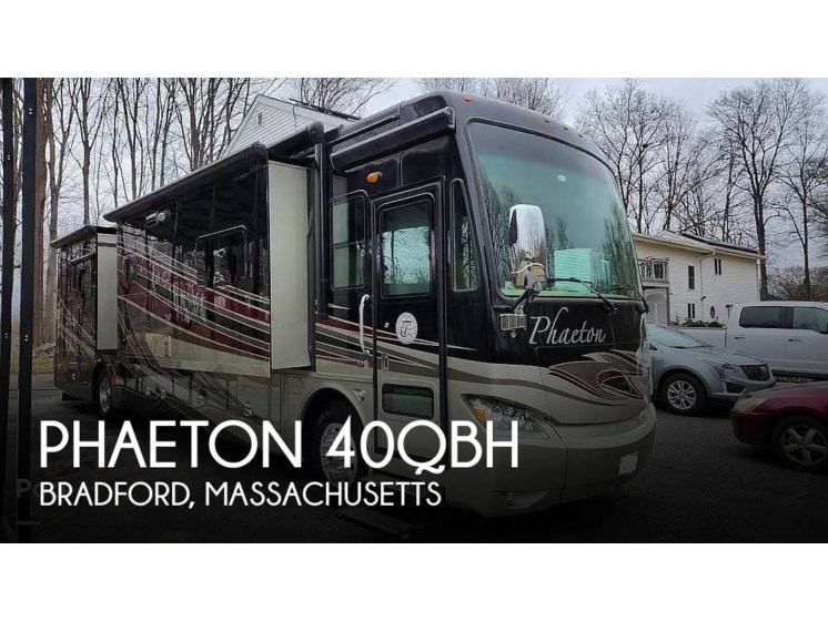 Used 2014 Tiffin Phaeton 40QBH available in Bradford, Massachusetts