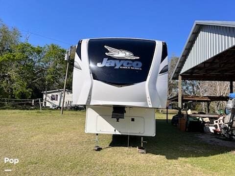2021 Jayco Eagle 355MBQS - Used Fifth Wheel For Sale by Pop RVs in Obrien, Florida