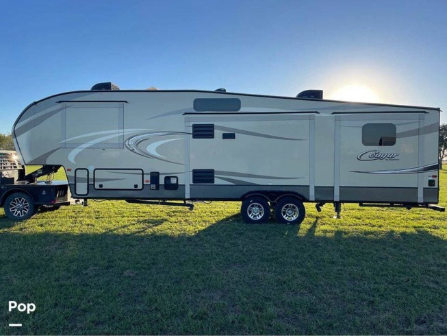 2016 Keystone Cougar 336BHS - Used Fifth Wheel For Sale by Pop RVs in Needville, Texas