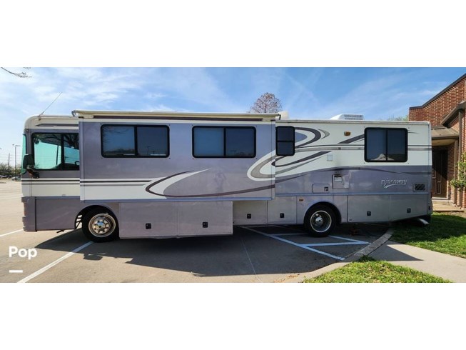 1999 Fleetwood Discovery 36T - Used Diesel Pusher For Sale by Pop RVs in Carrollton, Texas