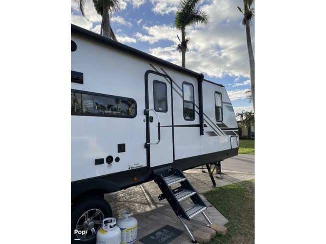 2023 Dutchmen Coleman 3055BS - Used Travel Trailer For Sale by Pop RVs in Fort Myers, Florida