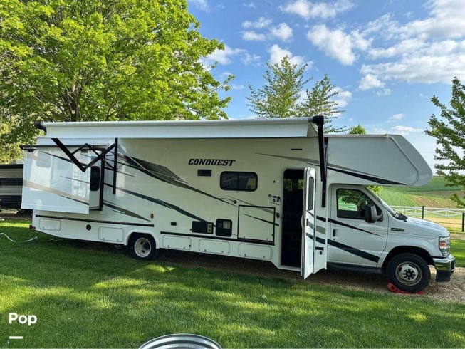 2022 Gulf Stream Conquest M-6320D - Used Class C For Sale by Pop RVs in East Dubuque, Illinois