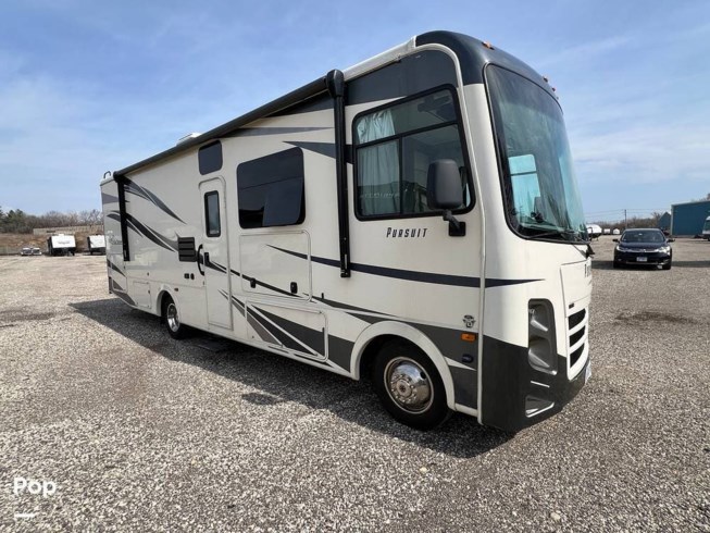 2020 Pursuit 31BH by Coachmen from Pop RVs in Crystal Lake, Illinois