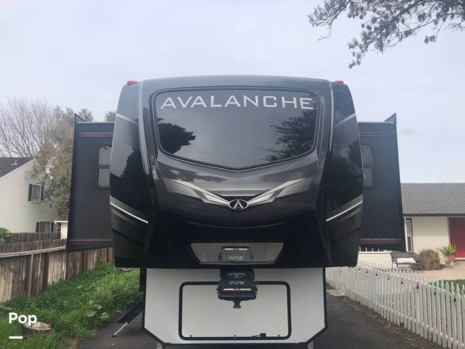 2020 Avalanche 382FL by Keystone from Pop RVs in Tracy, California
