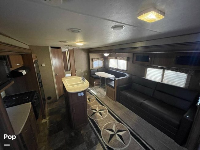 2016 Coachmen Apex Ultra Lite 269RBSS - Used Travel Trailer For Sale by Pop RVs in Dickinson, Texas