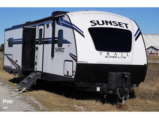 2021 CrossRoads Sunset Trail 285CK - Used Travel Trailer For Sale by Pop RVs in Peshtigo, Wisconsin