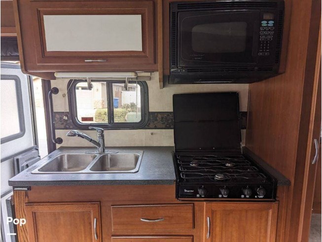 2010 Fleetwood Quest 24L - Used Class C For Sale by Pop RVs in St George, Utah