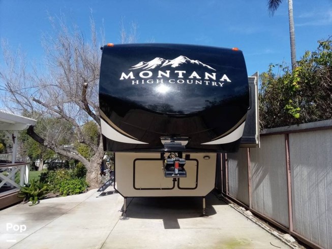 2016 Keystone Montana High Country 305RL - Used Fifth Wheel For Sale by Pop RVs in Thousand Oaks, California
