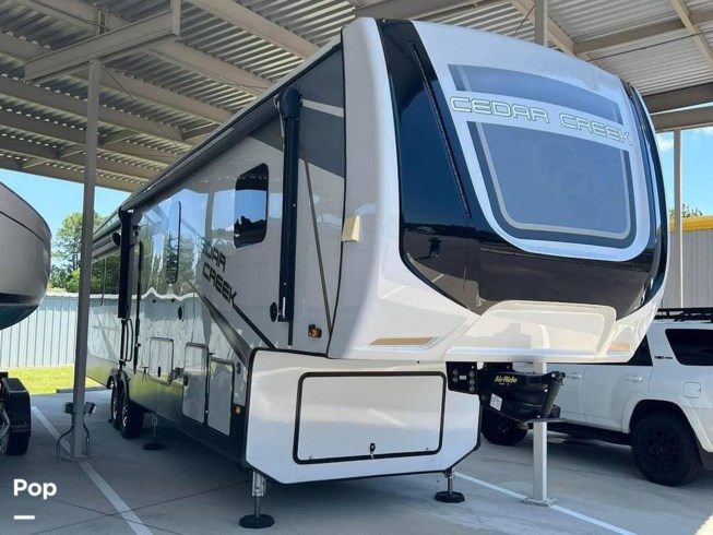 2021 Forest River Cedar Creek 377BH - Used Fifth Wheel For Sale by Pop RVs in Ocean Springs, Mississippi