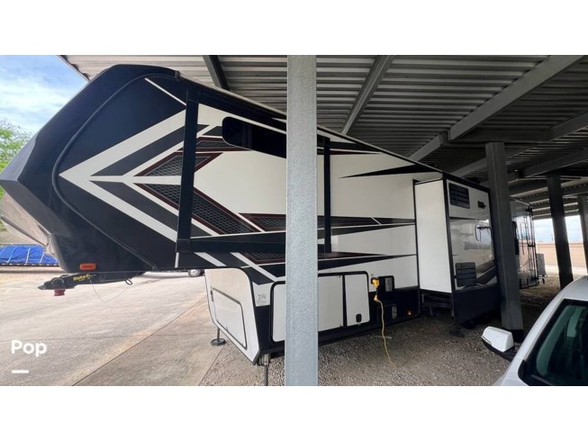 2019 Grand Design Momentum 397TH - Used Toy Hauler For Sale by Pop RVs in Spring, Texas