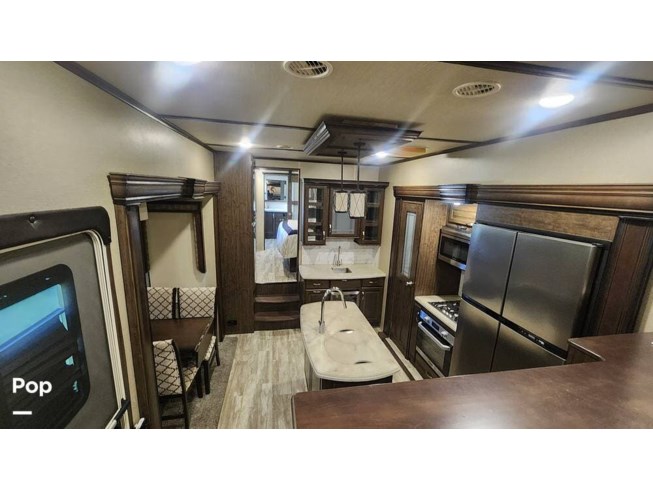 2020 Grand Design Solitude 382WB - Used Fifth Wheel For Sale by Pop RVs in Burleson, Texas