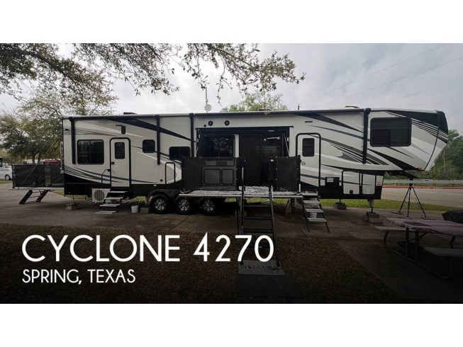 Used 2019 Heartland Cyclone 4270 available in Spring, Texas