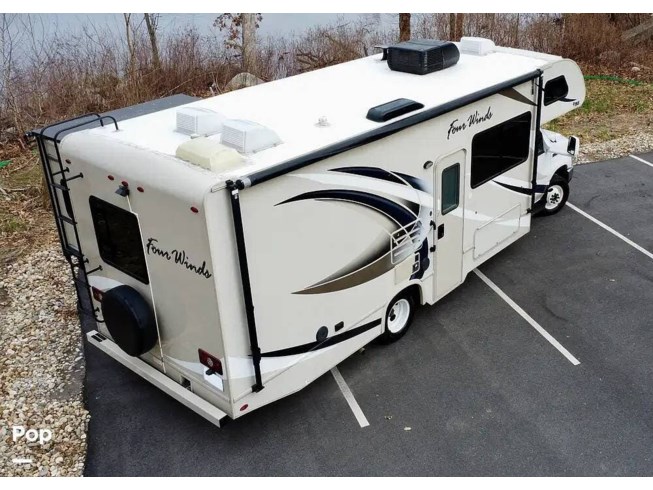 2018 Four Winds 26B by Thor Motor Coach from Pop RVs in Brockton, Massachusetts