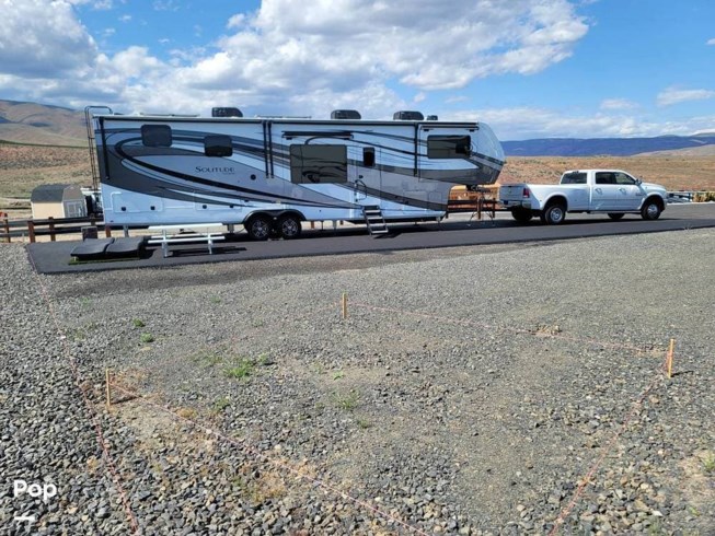 2023 Grand Design Solitude 380 FL - Used Fifth Wheel For Sale by Pop RVs in Stanwood, Washington