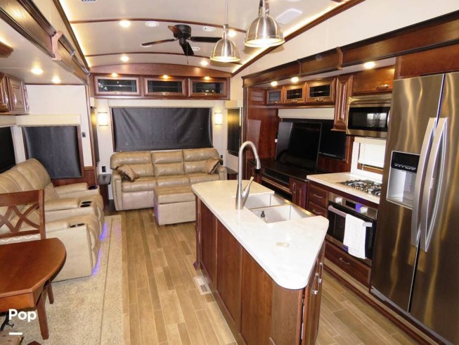 2020 Pinnacle 36FBTS by Jayco from Pop RVs in Ocala, Florida