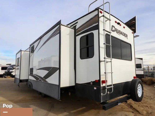 2020 Crusader 381MBH by Forest River from Pop RVs in Ontario, Oregon