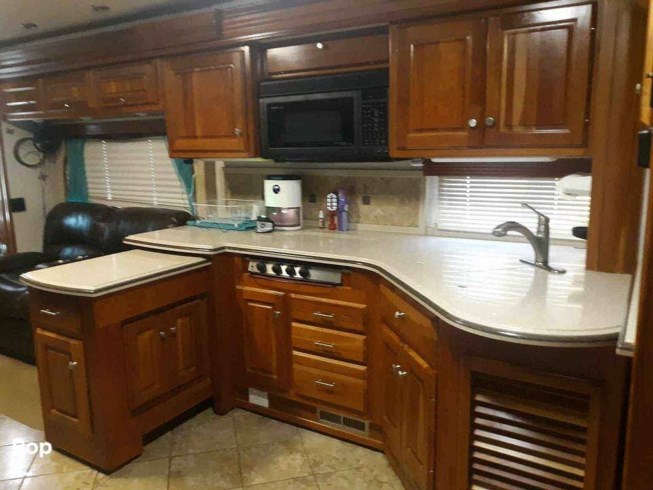 2007 Monaco RV Camelot 40PDQ - Used Diesel Pusher For Sale by Pop RVs in Lucedale, Mississippi