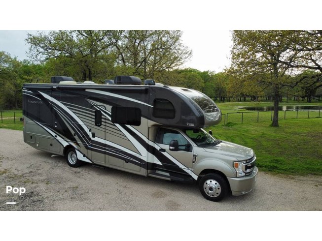2023 Thor Motor Coach Magnitude XG32 - Used Super C For Sale by Pop RVs in Quinlan, Texas