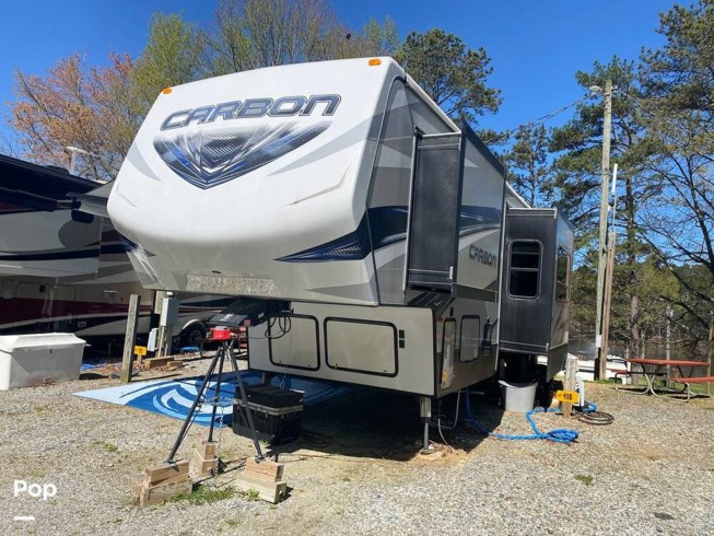 2016 Keystone Carbon 347 - Used Toy Hauler For Sale by Pop RVs in Cumming, Georgia