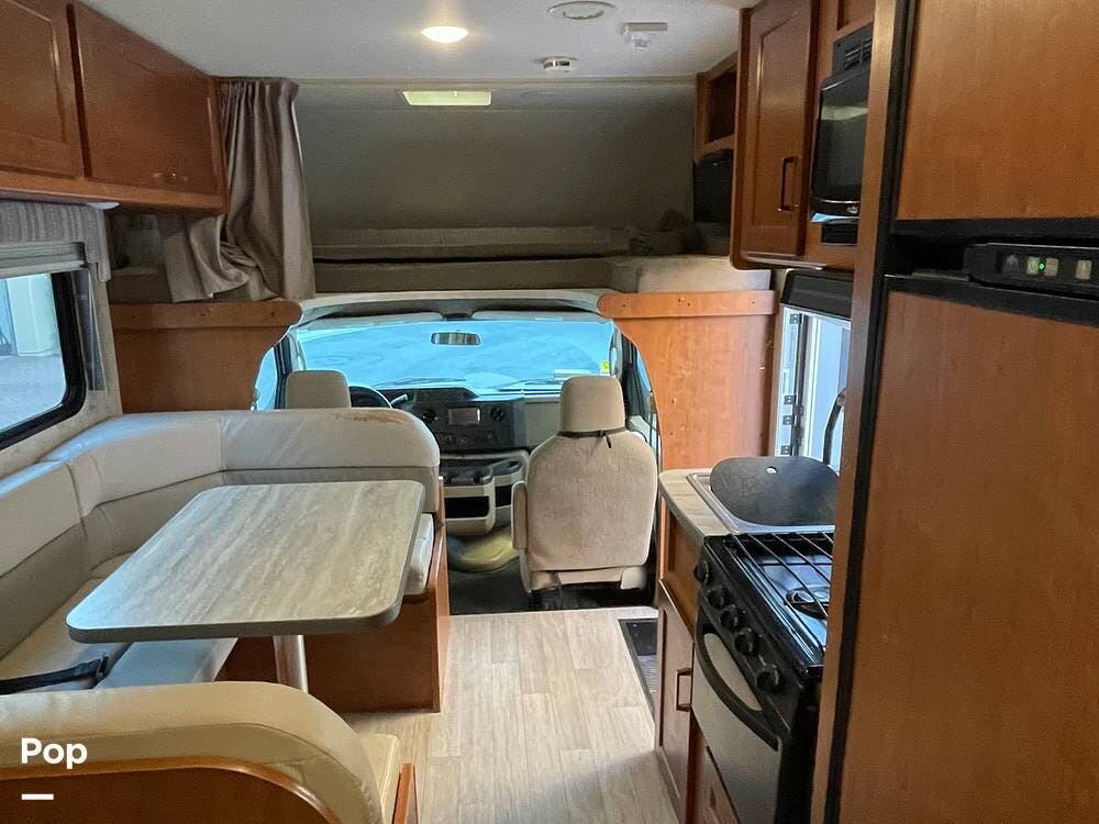 2019 Winnebago Minnie Winnie 22R RV for Sale in Irvine, CA 92620