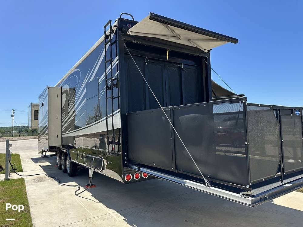 2020 DRV Full House LX455 RV for Sale in La Grange, TX 78945 396797