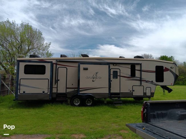 2017 Heartland Gateway 3650BH - Used Fifth Wheel For Sale by Pop RVs in North Richland Hills, Texas