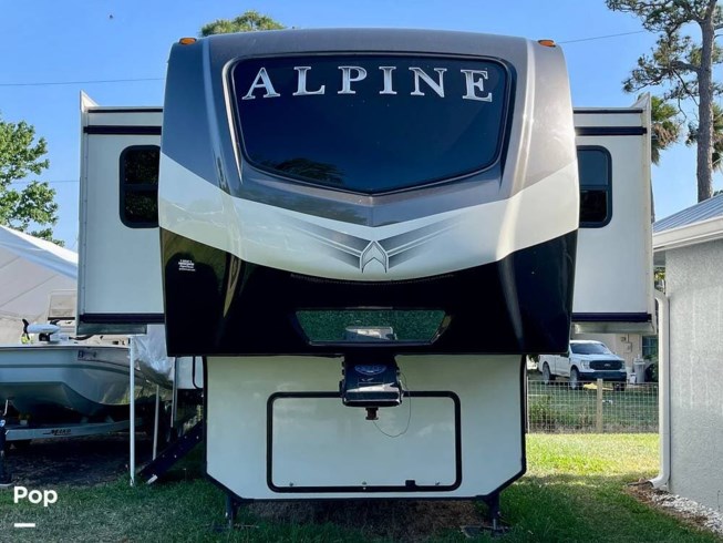 2022 Keystone Alpine 3712KB - Used Fifth Wheel For Sale by Pop RVs in Fort Pierce, Florida