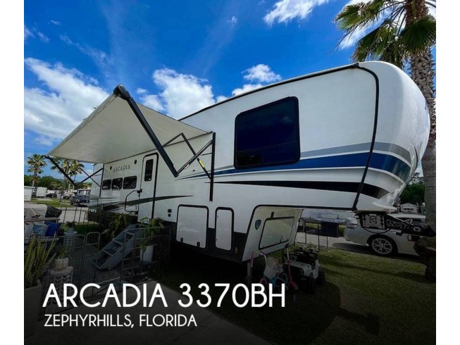 Used 2022 Keystone Arcadia 3370BH available in Zephyrhills, Florida
