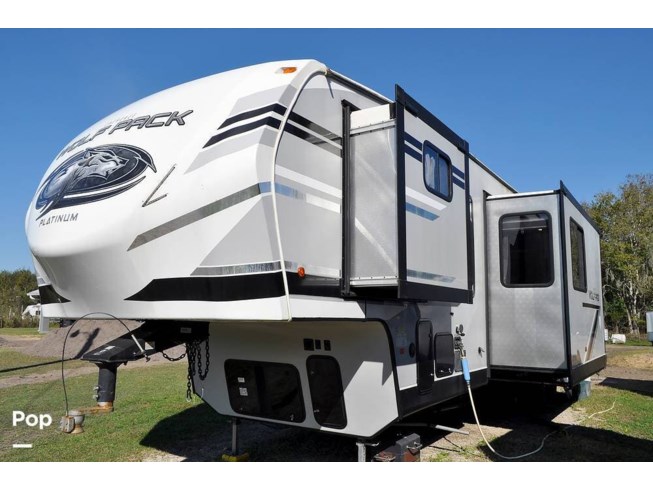 2020 Forest River Wolf Pack 365PACK16 - Used Toy Hauler For Sale by Pop RVs in Polk City, Florida