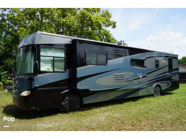 2007 Gulf Stream Crescendo 8390 CRW - Used Diesel Pusher For Sale by Pop RVs in Tampa, Florida